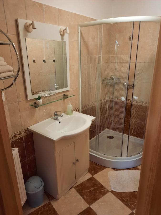 Ambrozia Guesthouse Nagykanizsa Eksteriør bilde