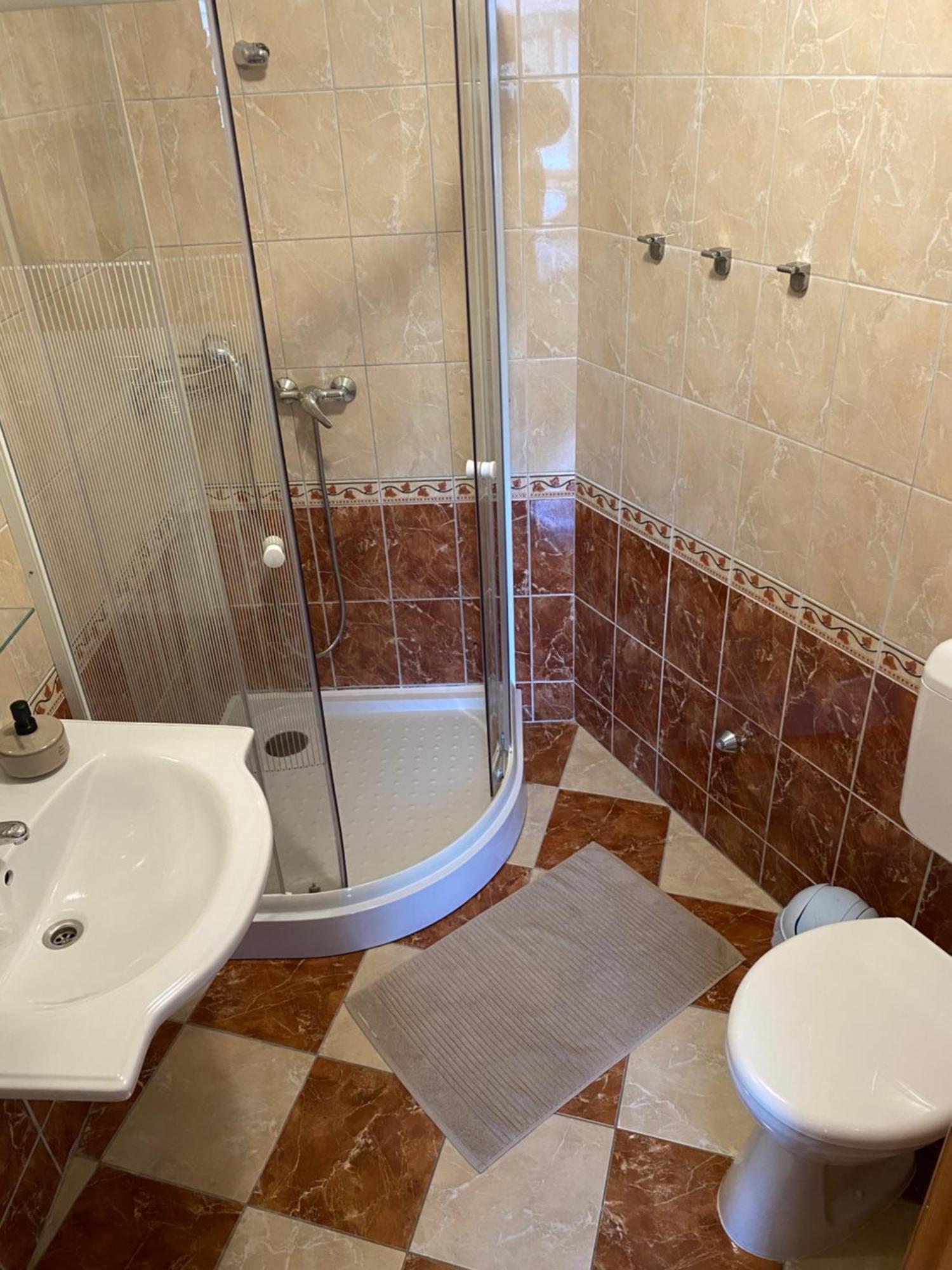 Ambrozia Guesthouse Nagykanizsa Eksteriør bilde